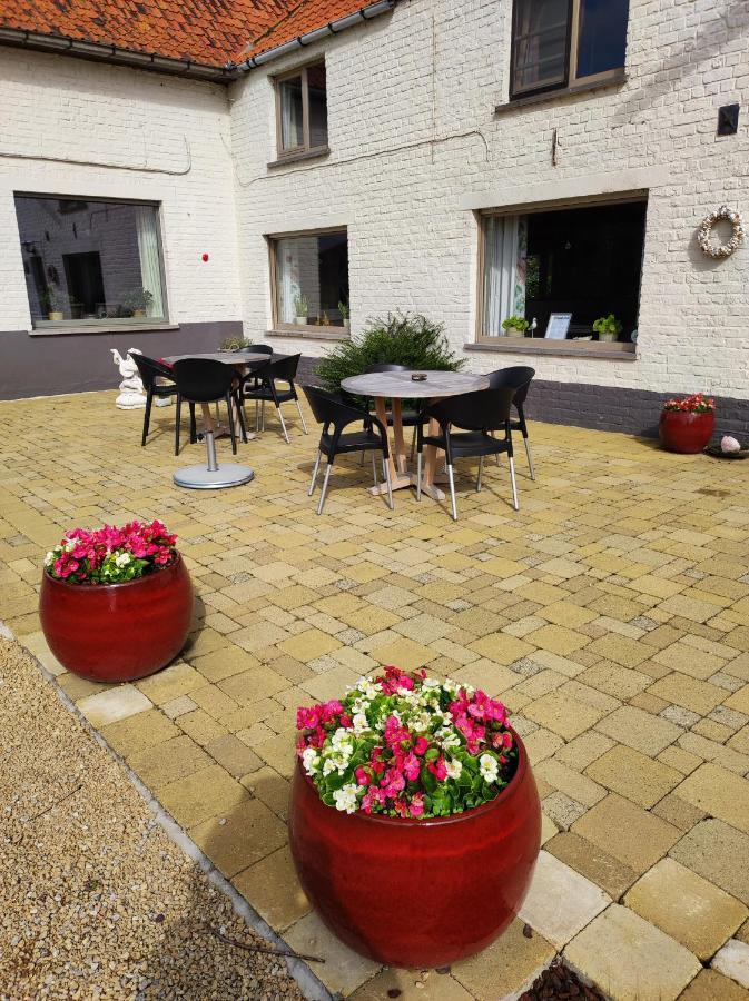 B&B Het Polderhof Яббеке Экстерьер фото