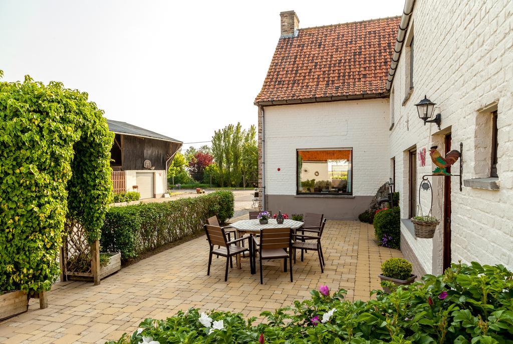 B&B Het Polderhof Яббеке Экстерьер фото
